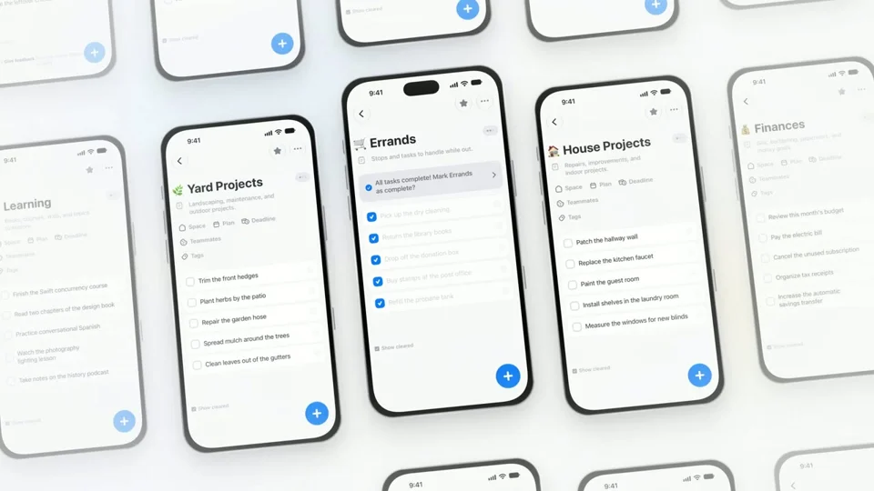 Phone mockups sell the Stuff to-do app