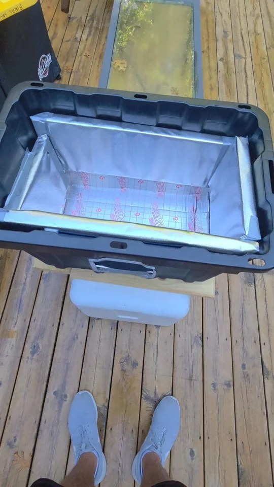 Update: Finalized 30-Gallon DIY Winter Cat Shelter Prototype (Double-Insulated + Mylar + Straw Setup) 🐾❄️